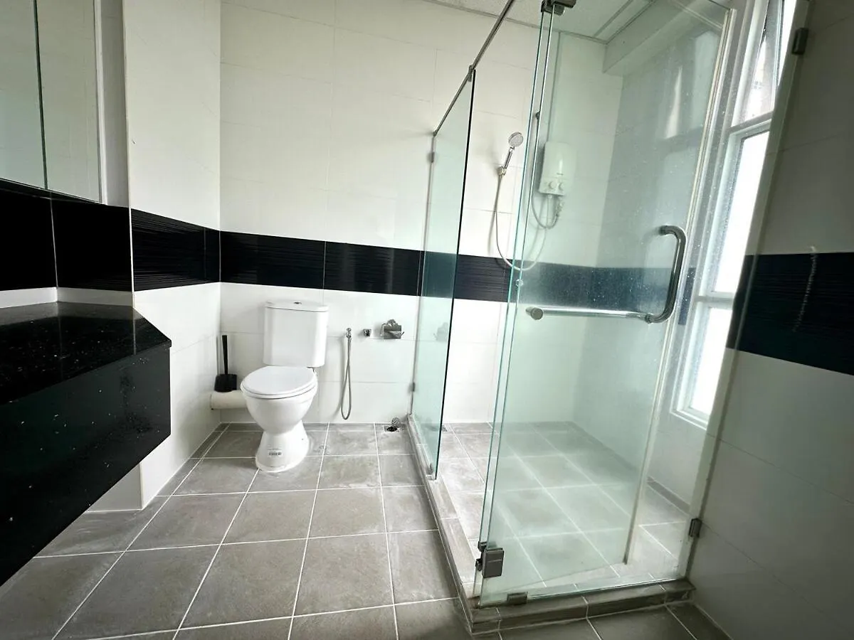 شقة 12Pax 3-Bedroom L Seaview L Georgetown L Gleneagles L Mansion One